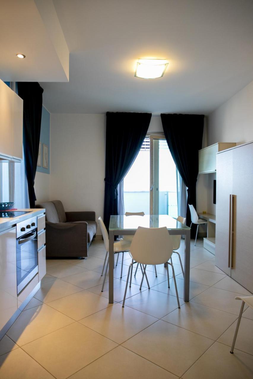 Residence Mareamare Grottammare Szoba fotó